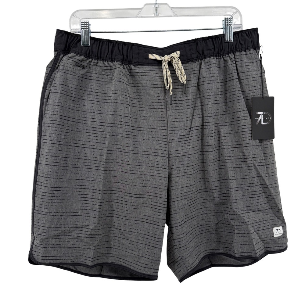 NEW 7 Diamonds Core Active Short Mens XL Gray Striped 4-Way Stretch Recycled